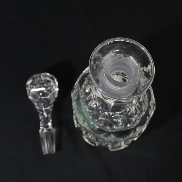Vintage Heavy Clear Cut Crystal Decanter With Stopper 9.75"
