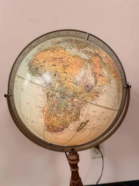 Vintage 1963 Replogle Light Up 12" Globe on Stand- Freight / Local Pickup