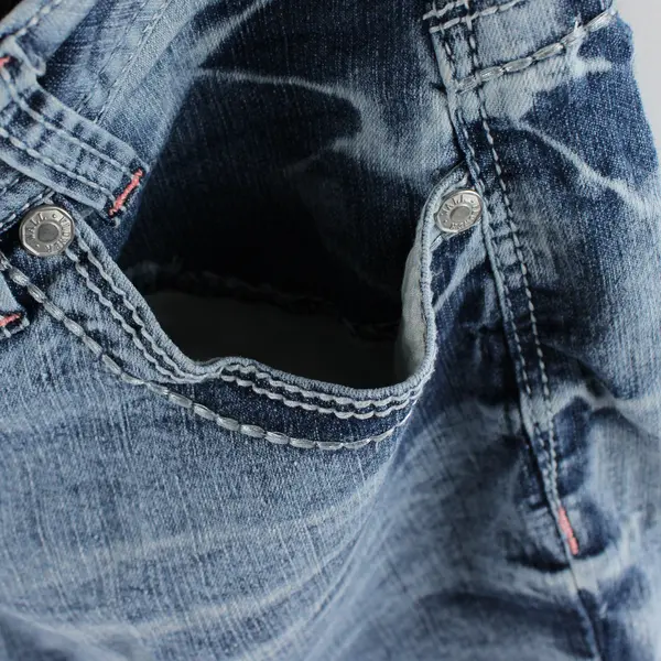 WALLFLOWER Juniors Size 9 Light Wash Stretch Cuffed Denim Jean Shorts