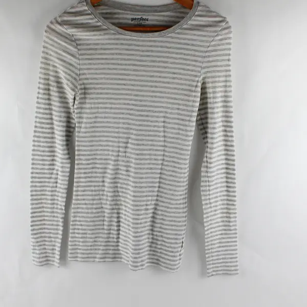 Old Navy Women's S Tall Gray/White Striped Perfect Long Sleeve Shirt