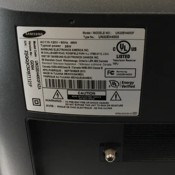 Samsung UN32EH4003F 32" LED HDTV - Used Powers On