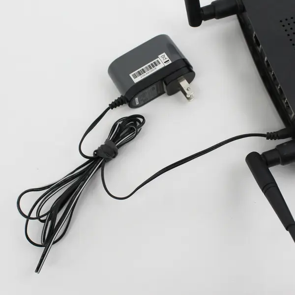 Linksys WRT54GS Wireless-G 2.4GHz 4-Port Router Speed Booster