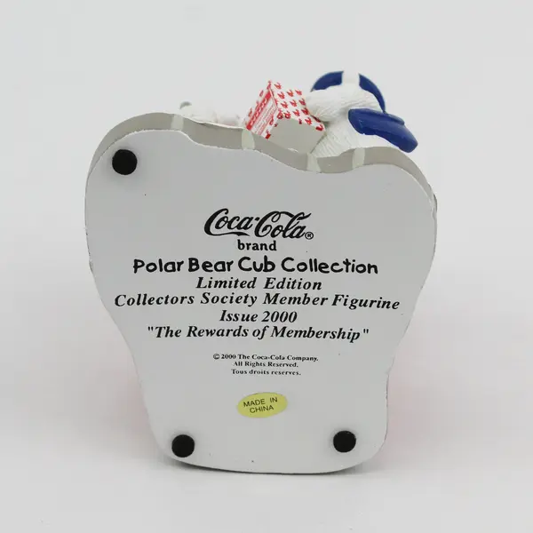 Coca-Cola Polar Bear Club "The Rewards of Membership" 2000 Figurine