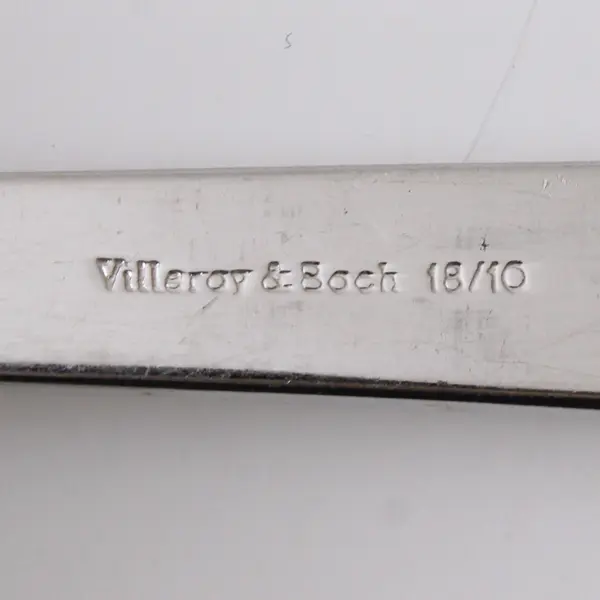 Lot of 3 Villeroy & Boch Notting Hill Pattern 18/10 SS Oval Soup Spoons 8.25"