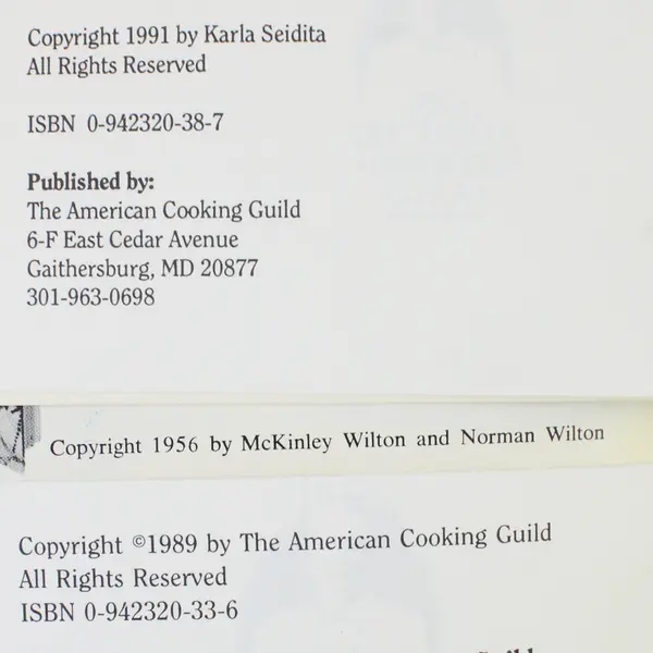 Lot of 4 Dessert & Cake Decorating Books - Wilton, Cookies, Just Desserts