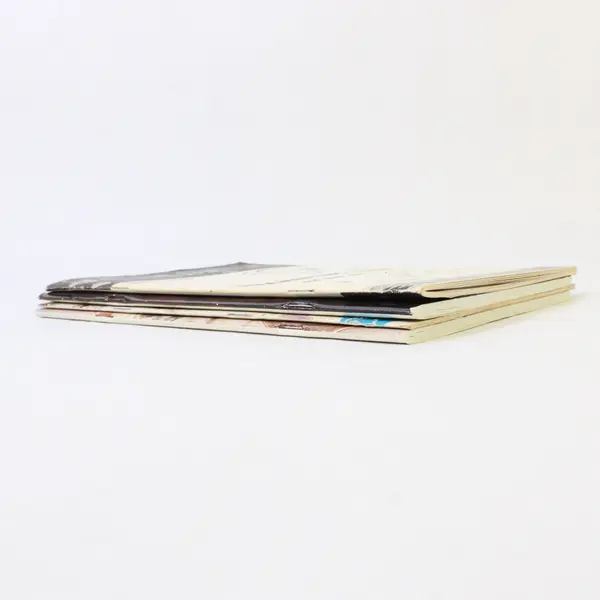 Lot of 4 Dessert & Cake Decorating Books - Wilton, Cookies, Just Desserts