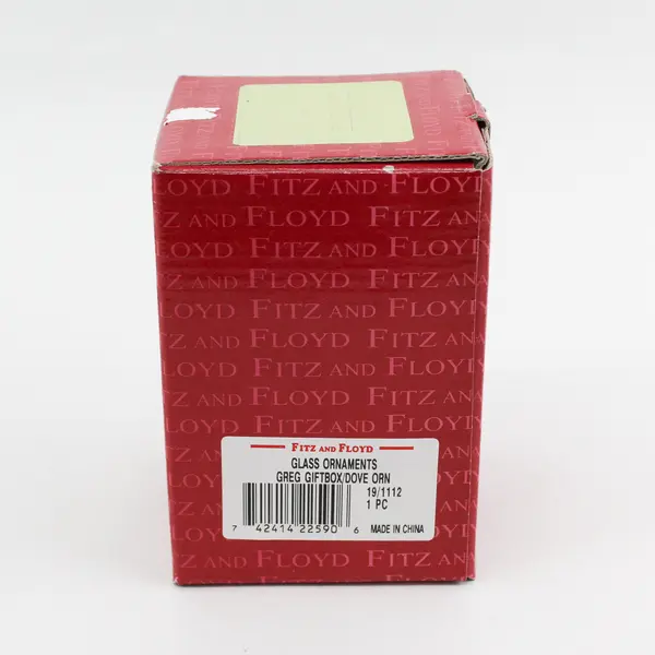 Fitz and Floyd Glass Gregorian Gift Box with Dove On top Christmas Ornament