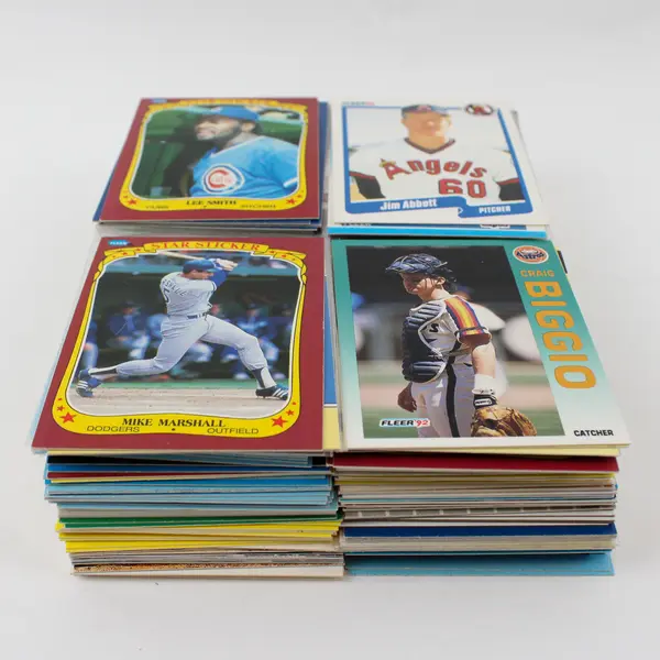 1990's Fleer Baseball 250+ Card Lot