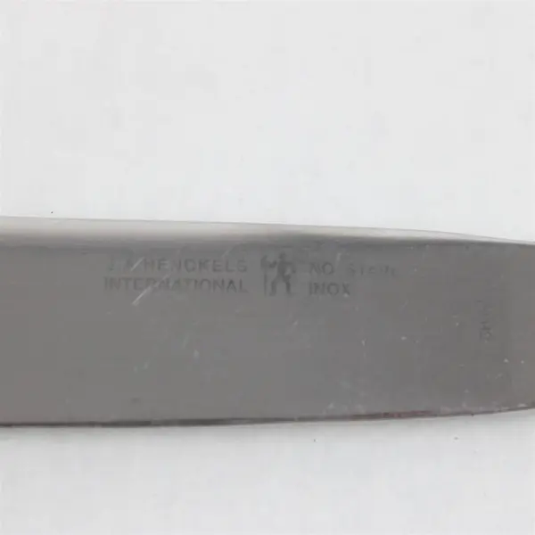 Lot of 8 J A Henckels (Zwilling) Banquet Pattern 18/10 SS Dinner Knives 9"