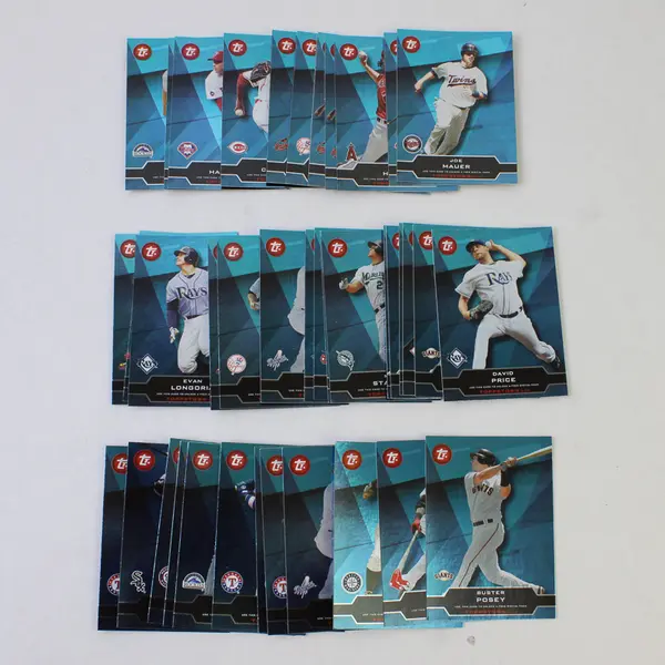 Lot of 40 2011 Topps ToppsTown Featuring Ichiro & Buster Posey Baseball Cards