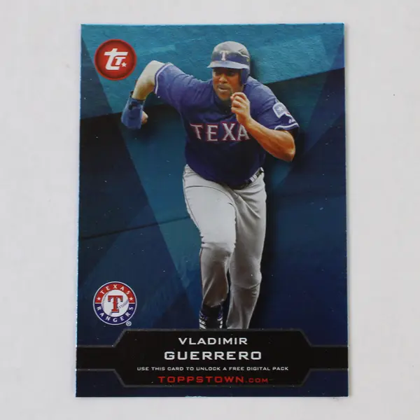 Lot of 40 2011 Topps ToppsTown Featuring Ichiro & Buster Posey Baseball Cards