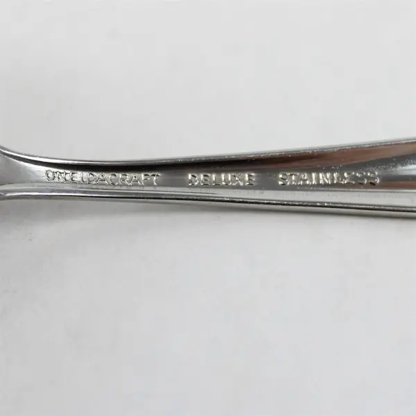 Set of 4 Oneida Textura Stainless Steel Teaspoons 