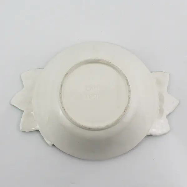 1990 Fitz And Floyd Basket Weave Pattern Bowl W/ Embossed Grape Cluster Handles