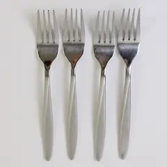 Lot of 4 J A Henckels HEN76 Pattern 18/10 SS Salad Forks 7" Rare HTF Pattern