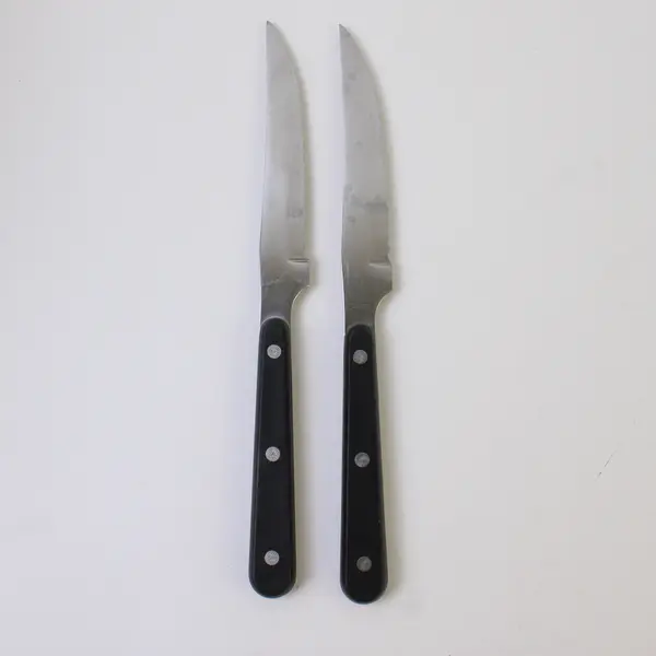 Lot of 2 J A Henckels (Zwilling) EverSharp Steak Knives Silver/Black Very Rare 