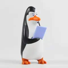 HTF McDonald's Happy Meal Penguins of Madagascar #5 Kowalski Figure