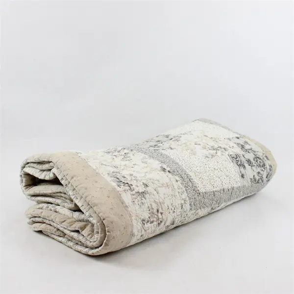 Unbranded Beige/Gray/White Floral/Striped Patterned Quilt Comforter 68.5" x 109"