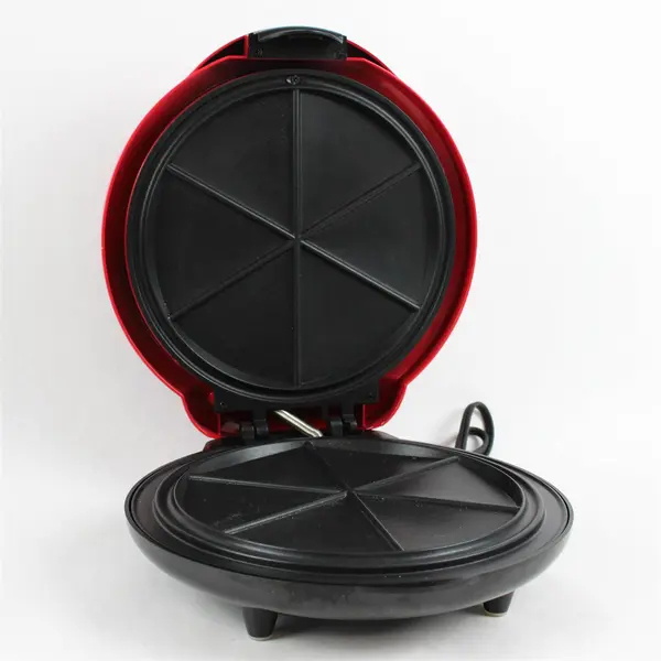 Quesadilla Maker TCTEQM10RD Compact Tested 