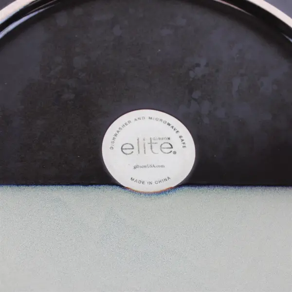 Lot Of 4 Gibson Designs Althea Teal Pattern Square Ceramic Dinner Plates W/ Chip