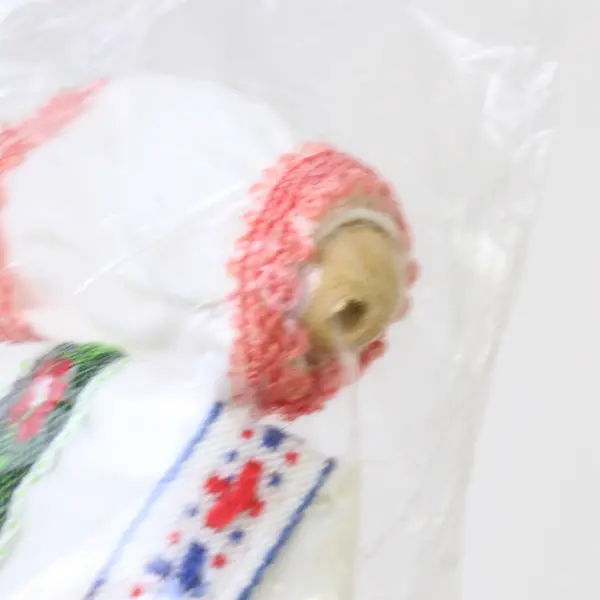 Mera Vic Vintage Souvenir Doll 6in White Dress Green Blue Red Collectible