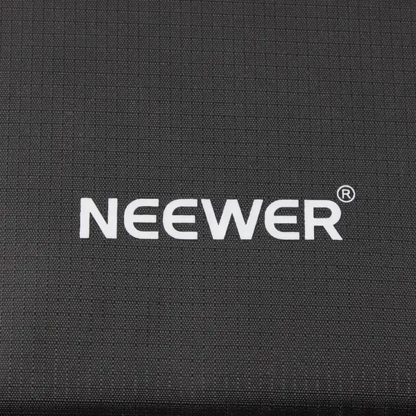 Neewer Camera Bag Compact Padded Case for DSLR Mirrorless Travel - Used