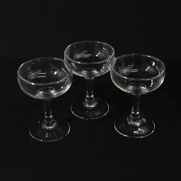 Lot Of 3 Unbranded Matching Clear Glass Coupe Glass/Champagne Saucers 4.75" Tall