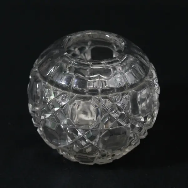 Unbranded Cubed Etched Patterned Clear Glass Sphere Bud Vase 3.5" Tall
