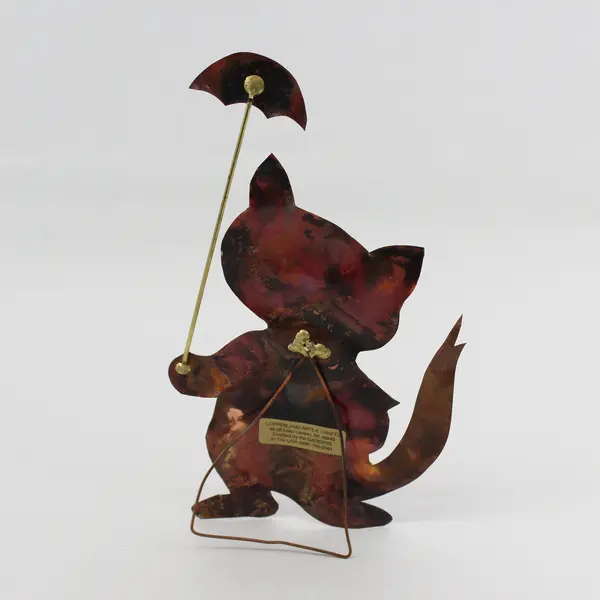 Copperland Arts And Crafts Gariepy Metal Art Cat With Umbrella
