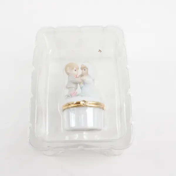 VTG Precious Moments Mini Bride & Groom 2000 Wedding Trinket Box