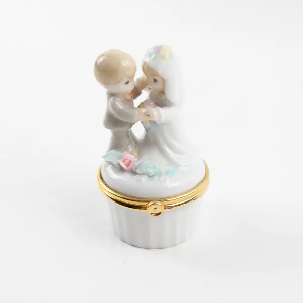 VTG Precious Moments Mini Bride & Groom 2000 Wedding Trinket Box