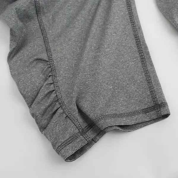 Danskin Now Gray Horizontal Striped Knee Length Activewear Pants Women's XXL