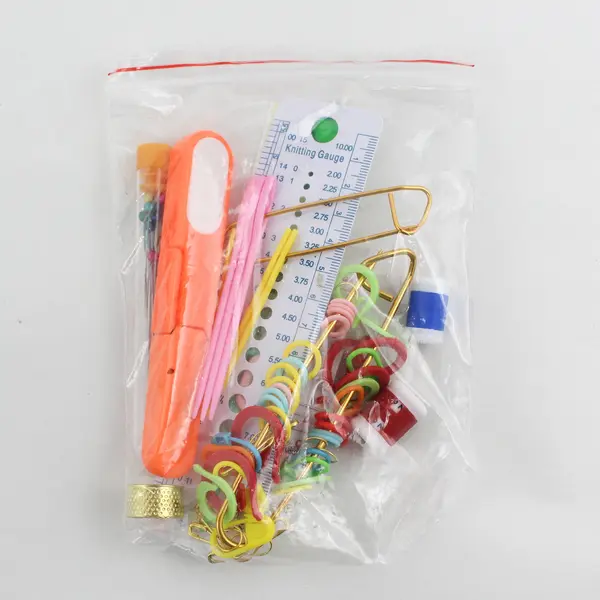Complete Crochet Starter Kit With Hooks accessories And Rose Vinyl Storage Case