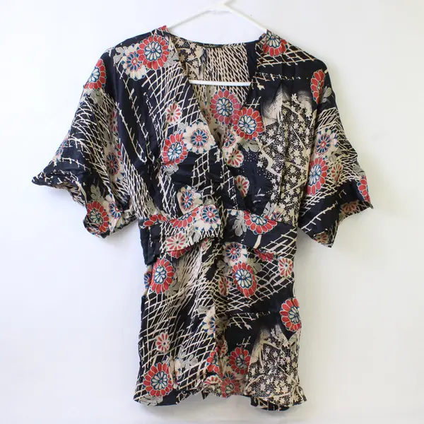 Loco Lindo Blue/Pink/Silver Floral Satin Short Sleeve Blouse Top Women's Size L