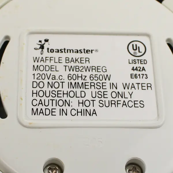 Toastmaster Easy Clean Waffle Maker TWB2WREG White Non-Stick As Is Untested