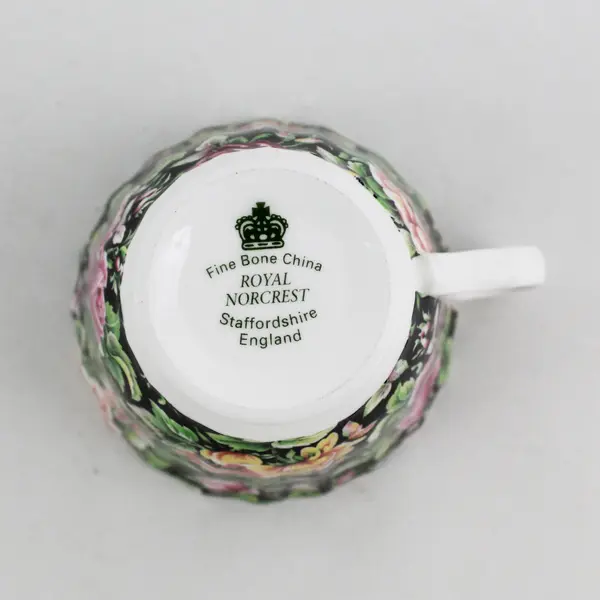 Vtg Royal Norcrest Staffordshire Tea Cup  Black Gold Trim  Roses England