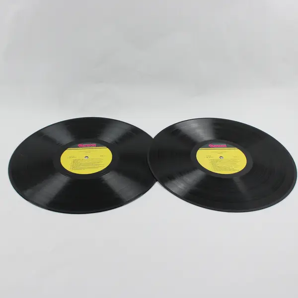 Lift Him Up- A Singalong Album for Today's Christians Volume 2  12" Vinyl Record