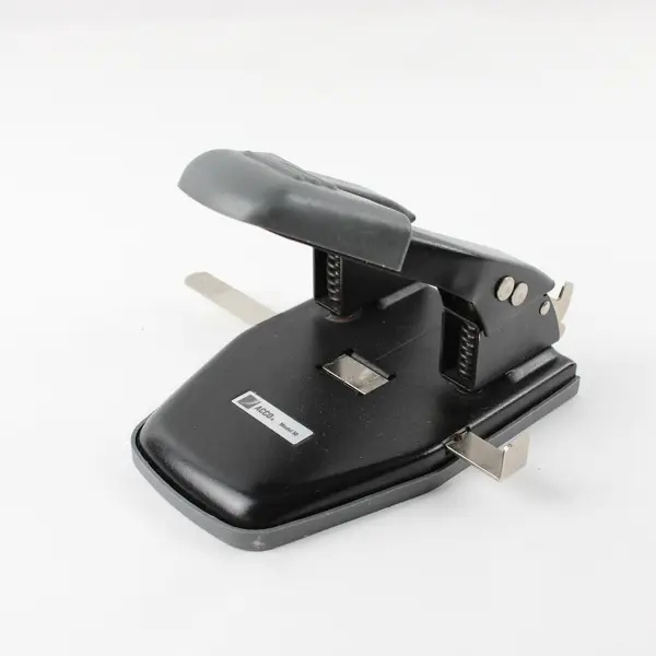 Vintage ACCO Model 50 Heavy Duty 2-Hole Punch Black 28-Sheet Capacity