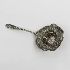 Vintage Godinger Silver Plated Tea Strainer Old Bouquet Pattern