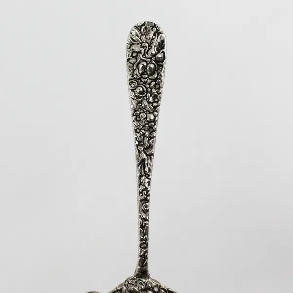Vintage Godinger Silver Plated Tea Strainer Old Bouquet Pattern