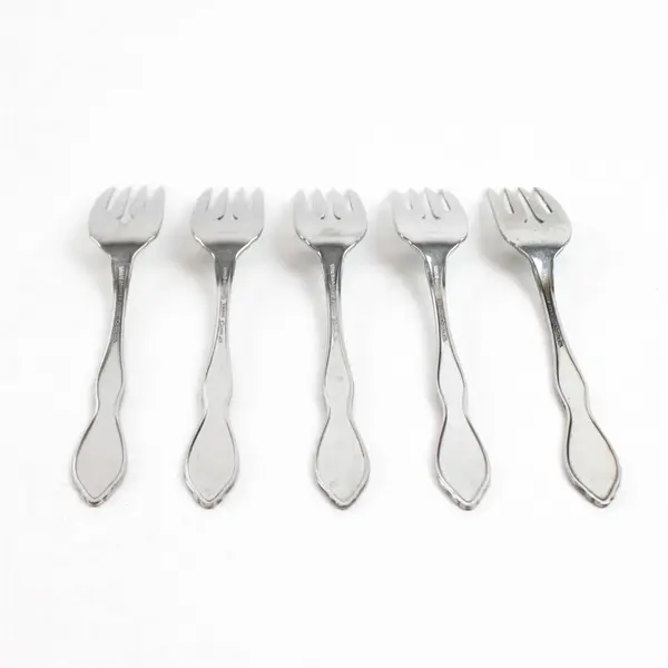Set of 5 Oneida Twilight Stainless Salad Forks 6.25in