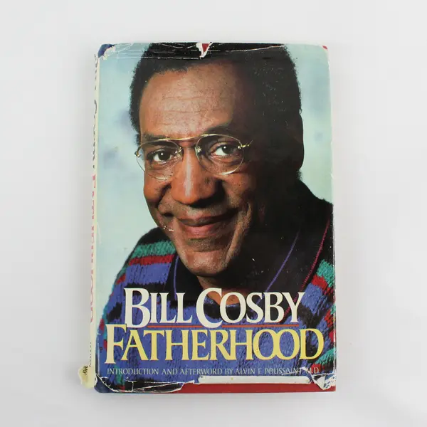 1986 Fatherhood By Bill Cosby Hardcover Dust Jacket Dolphin Doubleday