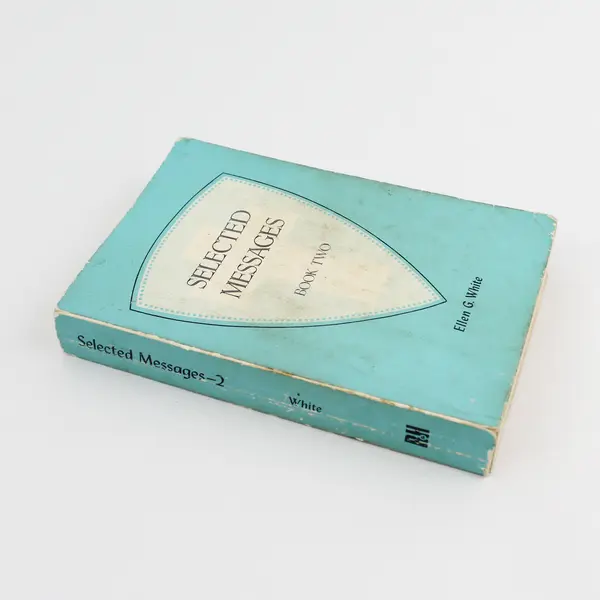 Vintage Paperback Selected Messages Book Two by Ellen G. White 1958 edition