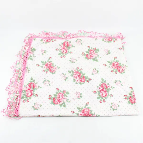 Vintage Floral Rectangular Table Cloth Cover w/Hand Crochet Trim 46"Lx37"W