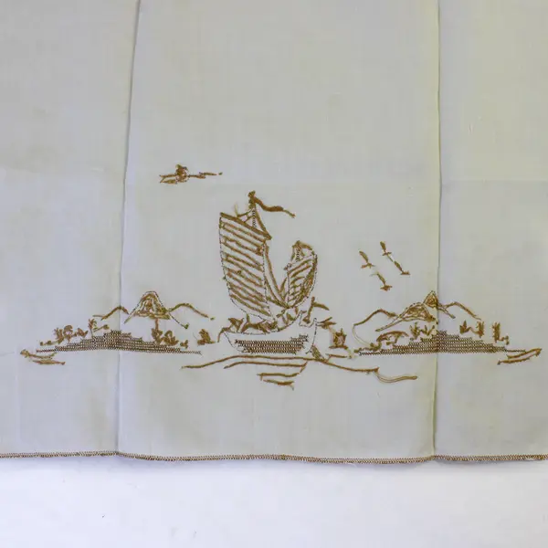 Vintage Embroidered Asian Linen Mountain Scene 24 x 17 in