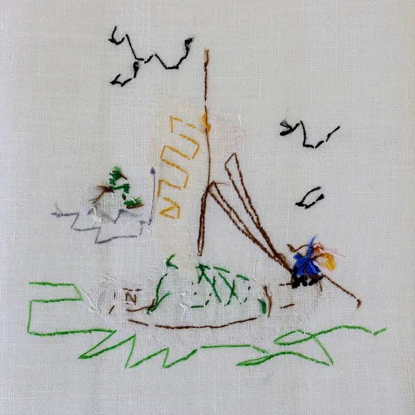 Vintage Embroidered Off-White Cotton Tea/Fingertip Towel 21x13.25