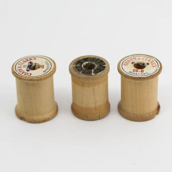 Lot of 7 Coats & Clark's Vintage Wooden Thread Bobbins Various Sizes