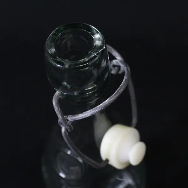 Vintage-Style Embossed Grape Glass Bottle Swing Top Lid Collectible