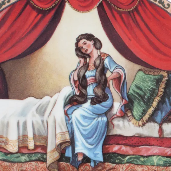 Knowles "The Princess And The Pea" By Karen Pritchett Decorative Plate 