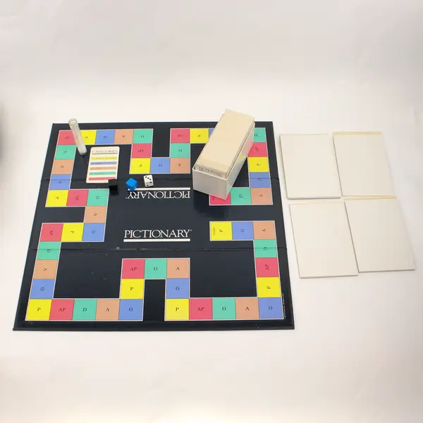 Vintage 1985 Pictionary The Game Of Quick Draw First Edition Incomplete