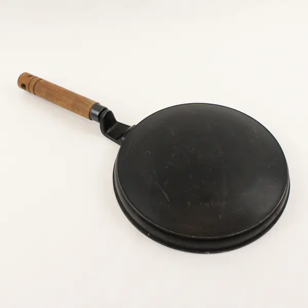 Nordic Ware Crepes 'N Things Domed Crepe Pan Wooden Handle